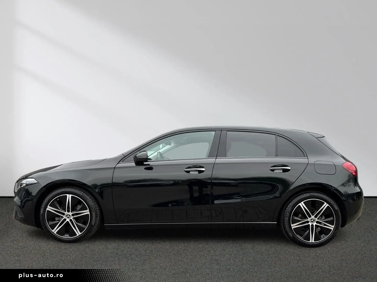 MERCEDES-BENZ A 200 Progressive Multibeam Rückfahrka&hellip;