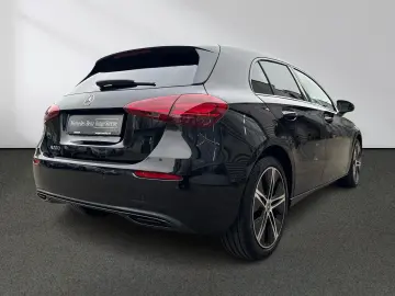 MERCEDES-BENZ A 200 Progressive Multibeam Rückfahrka&hellip;