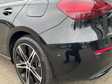 MERCEDES-BENZ A 200 Progressive Multibeam Rückfahrka&hellip;