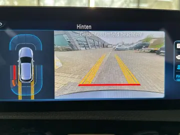 MERCEDES-BENZ A 200 Progressive Multibeam Rückfahrka&hellip;
