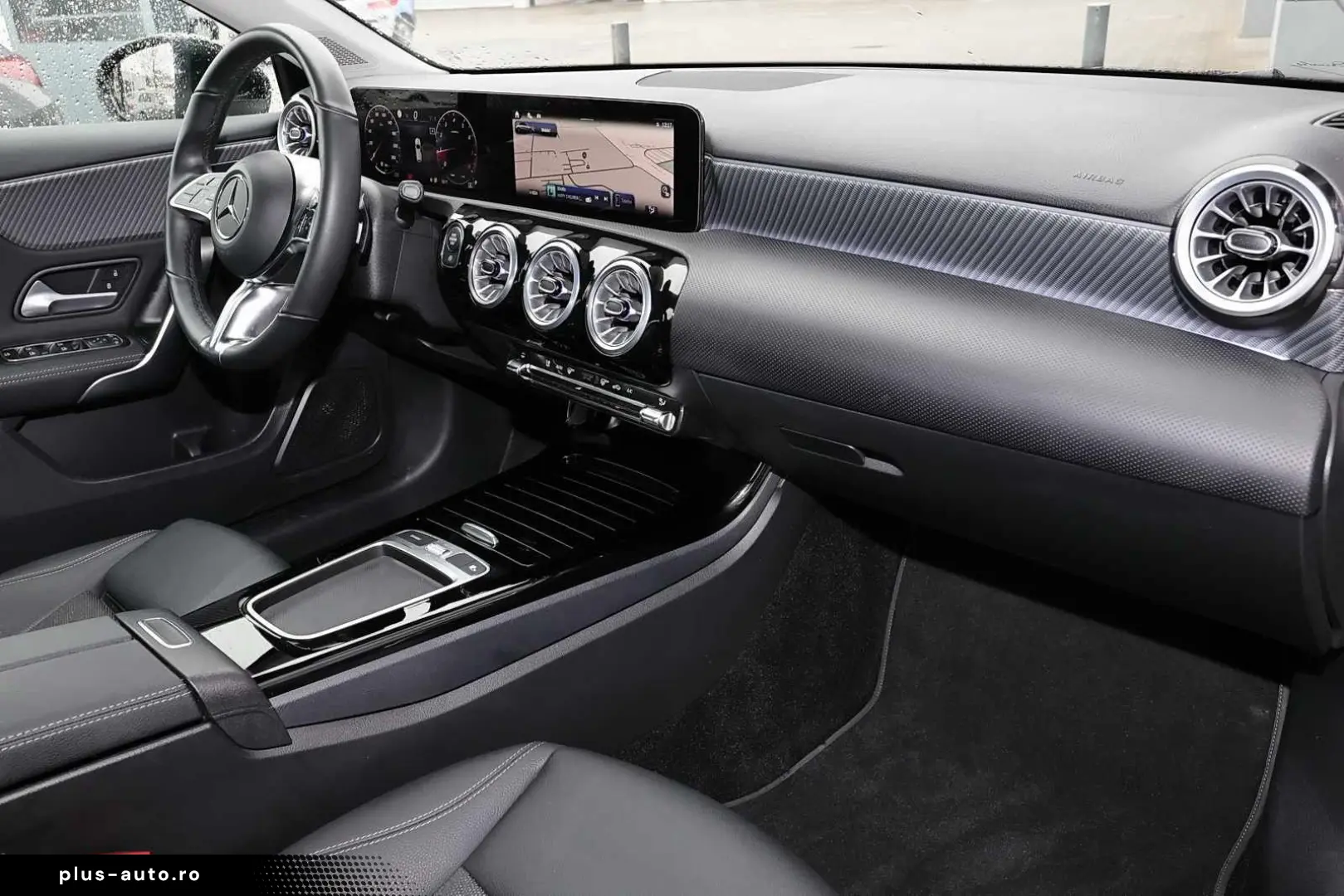 MERCEDES-BENZ A 200 Progressive Plus LED 17  MBUX