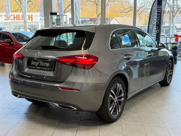 MERCEDES-BENZ A 200 Progressive KAMERA KEYLESS TOTW CARPLAY