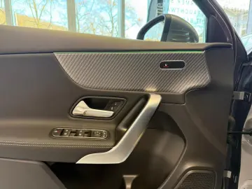 MERCEDES-BENZ A 200 Progressive KAMERA KEYLESS TOTW CARPLAY