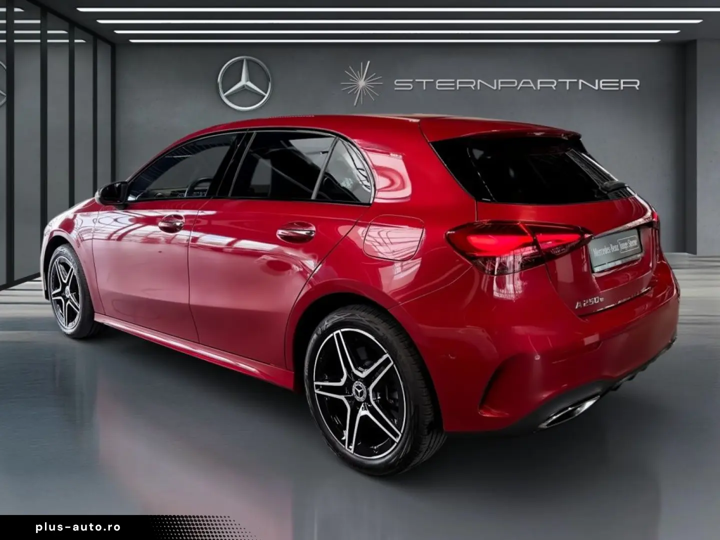 MERCEDES-BENZ A 250 e AMG NIGHT-P LED DISTR BURM AMBIE MBUX