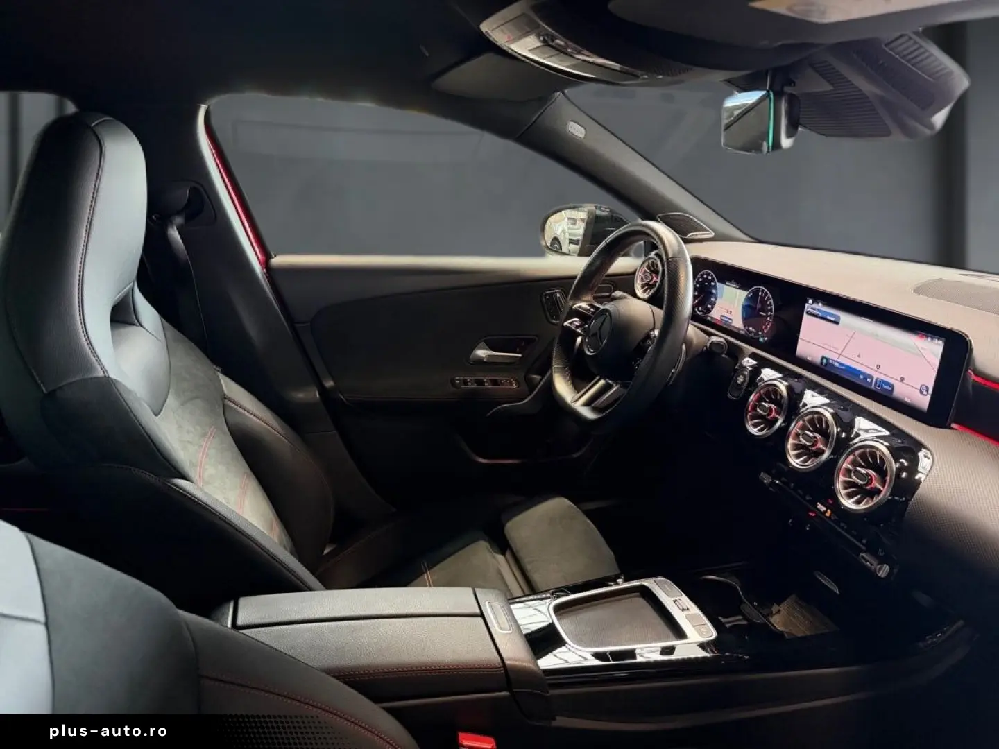 MERCEDES-BENZ A 250 e AMG NIGHT-P LED DISTR BURM AMBIE MBUX