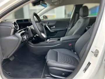 MERCEDES-BENZ A 250 e Progressive Advanced LED Memor&hellip;