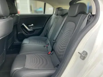 MERCEDES-BENZ A 250 e Progressive Advanced LED Memor&hellip;