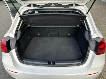 MERCEDES-BENZ A 250 e Progressive Advanced LED Memor&hellip;