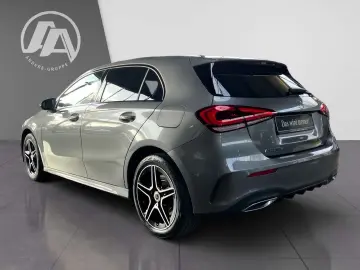MERCEDES-BENZ A 250 e AMG MBUX Night Distr LED HUD Kam Apple