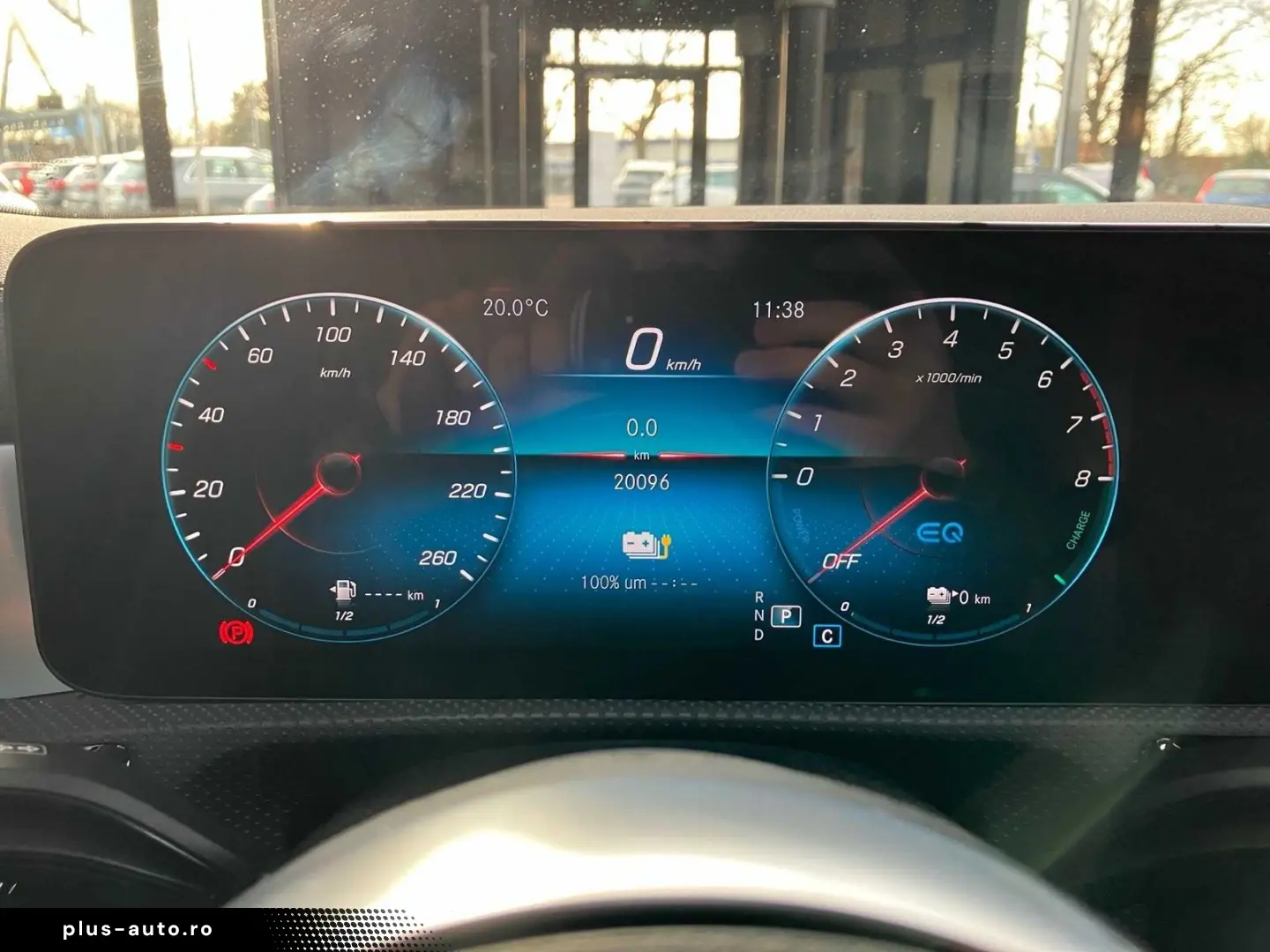 MERCEDES-BENZ A 250 e AMG MBUX Night Distr LED HUD Kam Apple