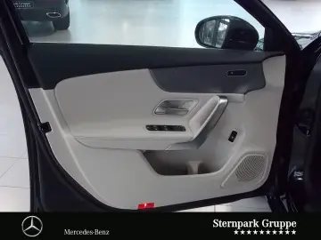 MERCEDES-BENZ A 250 e Progressive Navi-Prem.Pano AHK&hellip;