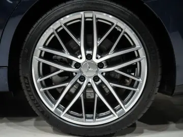 MERCEDES-BENZ C 43 AMG 4Matic AMG-RIDE NIGHT II 1.HAND LM 19