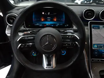 MERCEDES-BENZ C 43 AMG 4Matic AMG-RIDE NIGHT II 1.HAND LM 19