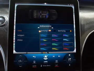 MERCEDES-BENZ C 43 AMG 4Matic AMG-RIDE NIGHT II 1.HAND LM 19