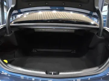 MERCEDES-BENZ C 43 AMG 4Matic AMG-RIDE NIGHT II 1.HAND LM 19