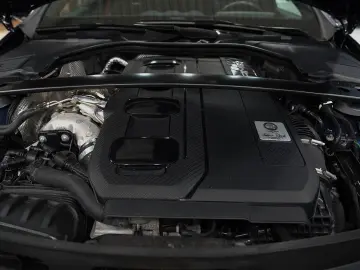 MERCEDES-BENZ C 43 AMG 4Matic AMG-RIDE NIGHT II 1.HAND LM 19