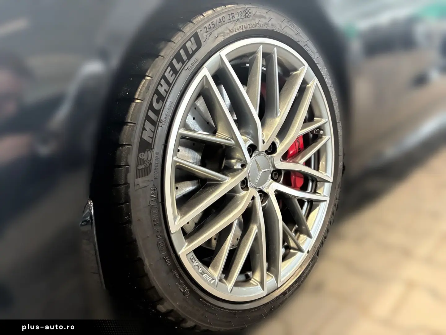 MERCEDES-BENZ AMG C 43 4M DynamicPl. PerformSitz AHK Standh.