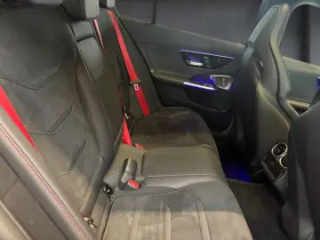 MERCEDES-BENZ AMG C 43 4M DynamicPl. PerformSitz AHK Standh.