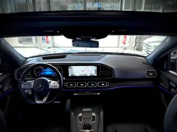 MERCEDES-BENZ GLE 450 4M AMG PANO NIGHT STHZ. AHK BURMESTER