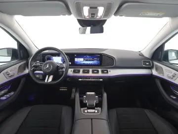 MERCEDES-BENZ GLE 450 4M AMG Night StHzg AHK Pano Ai…