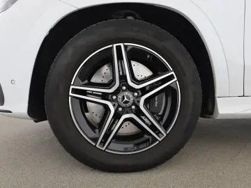 MERCEDES-BENZ GLE 450 4M AMG Night StHzg AHK Pano Ai…