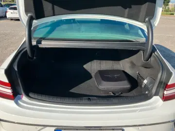 Genesis eG80 AWD Facelift HeadUp