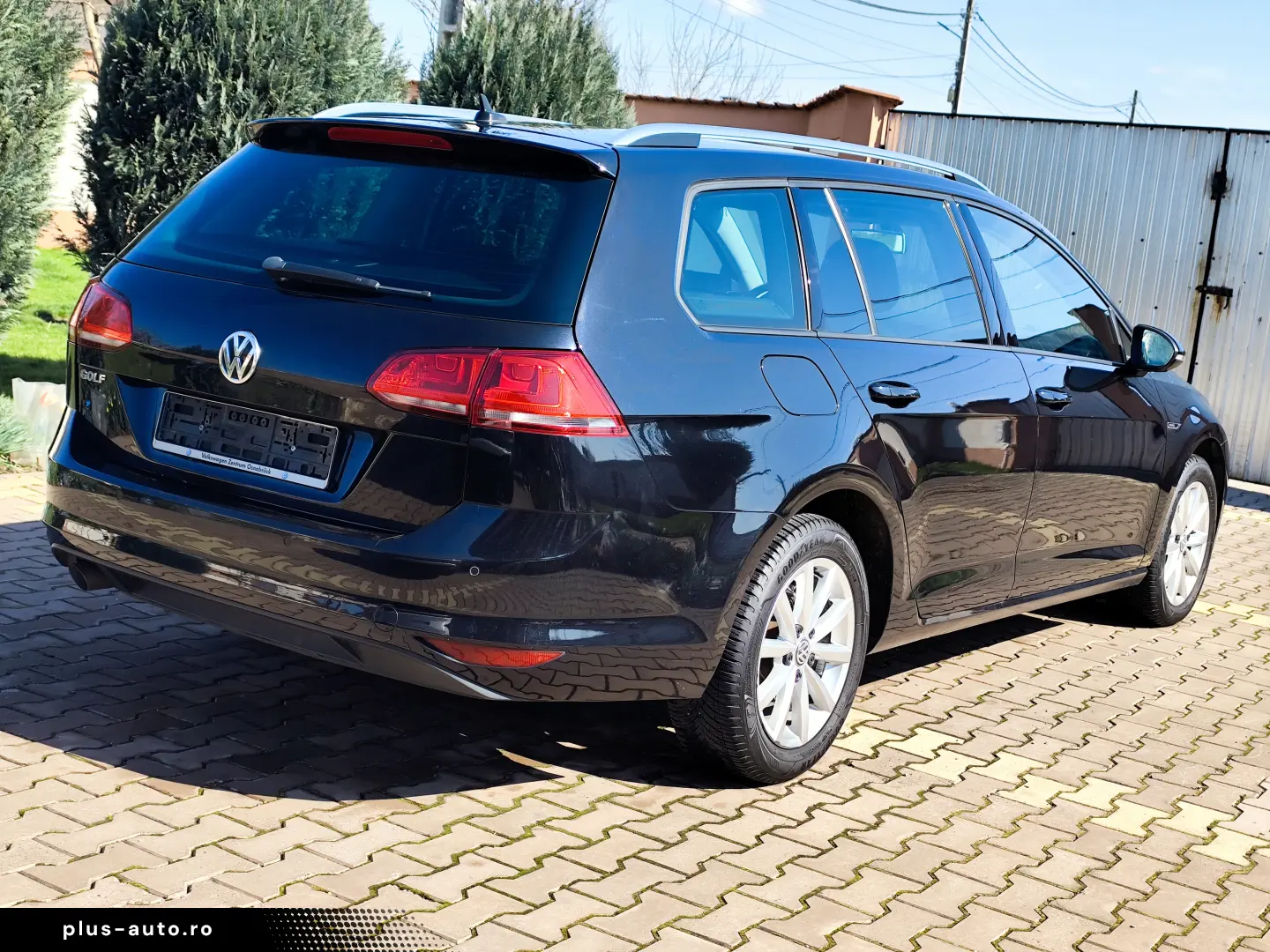 VW GOLF 7 LOUNGE