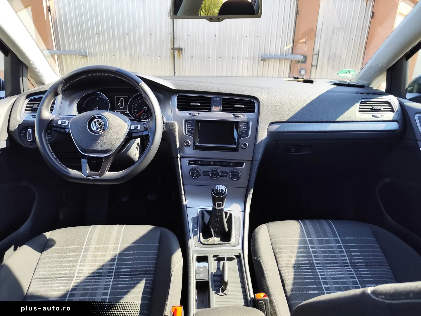 VW GOLF 7 LOUNGE
