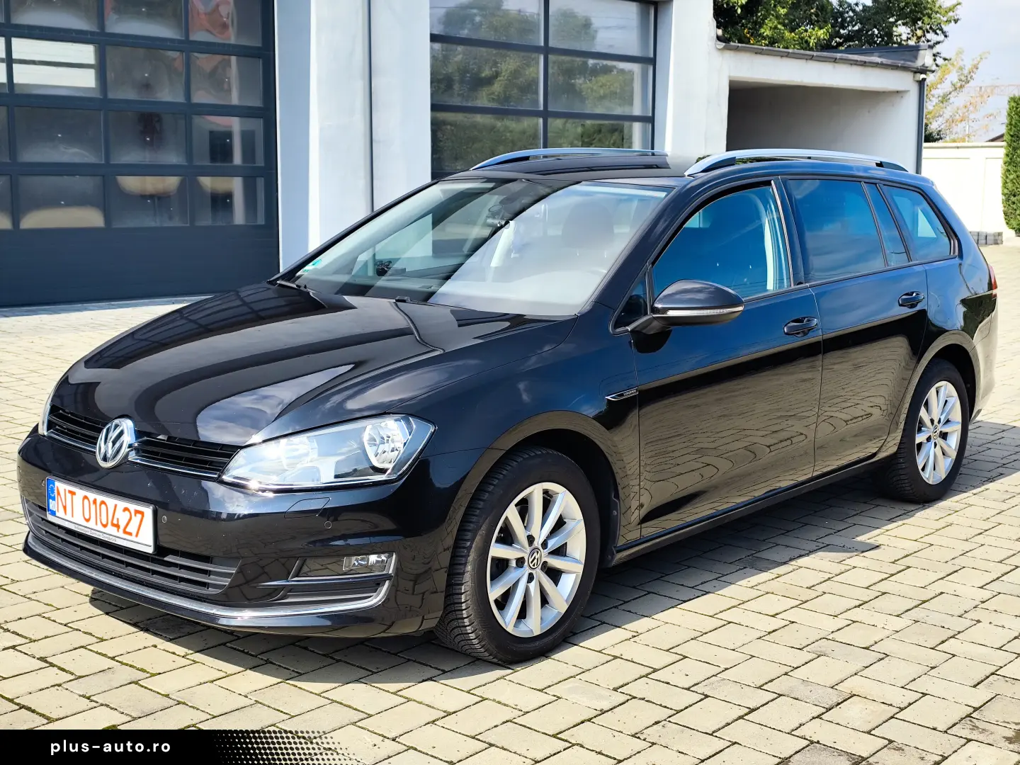 VW GOLF 7 LOUNGE