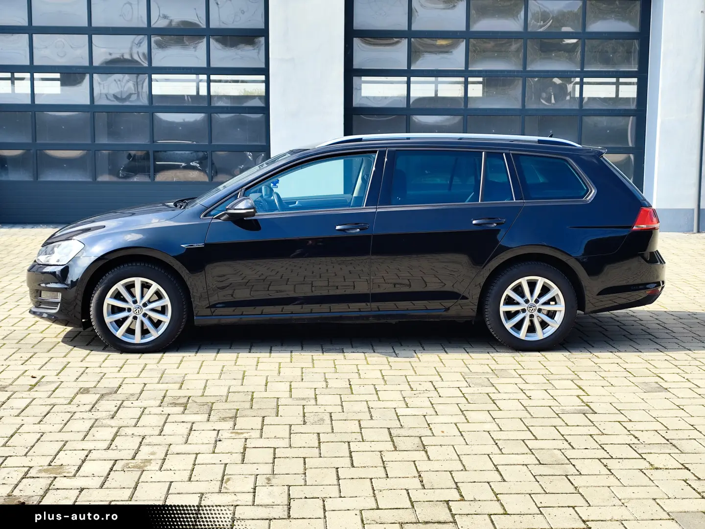VW GOLF 7 LOUNGE