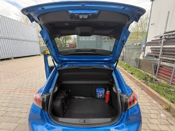 Peugeot E-208 Allure Pack 50kwh 136cp