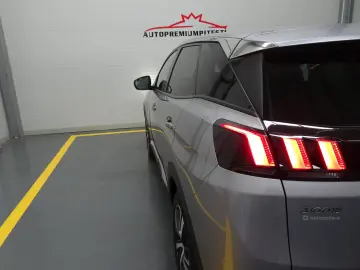 Peugeot 3008 Gen-Ii-2016