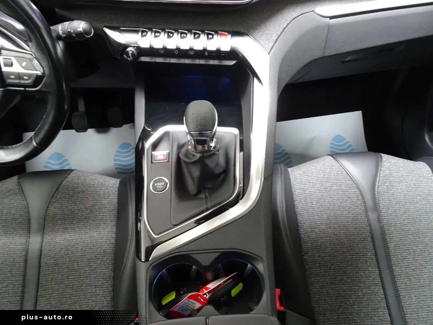 Peugeot 3008 Gen-Ii-2016