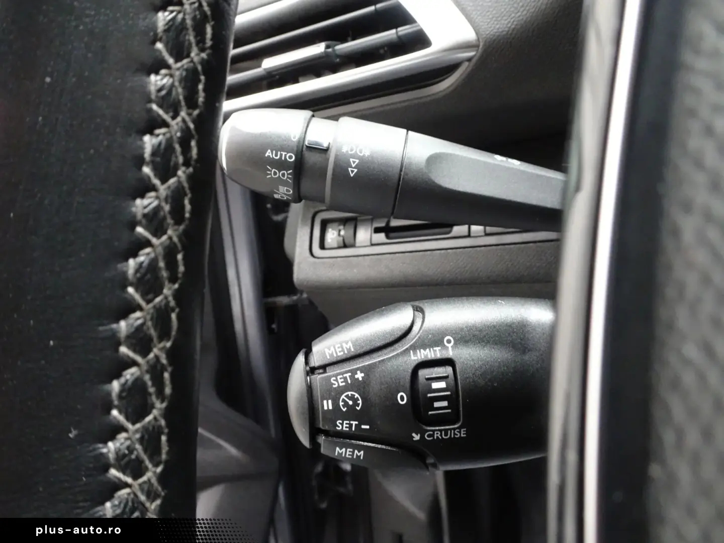 Peugeot 3008 Gen-Ii-2016