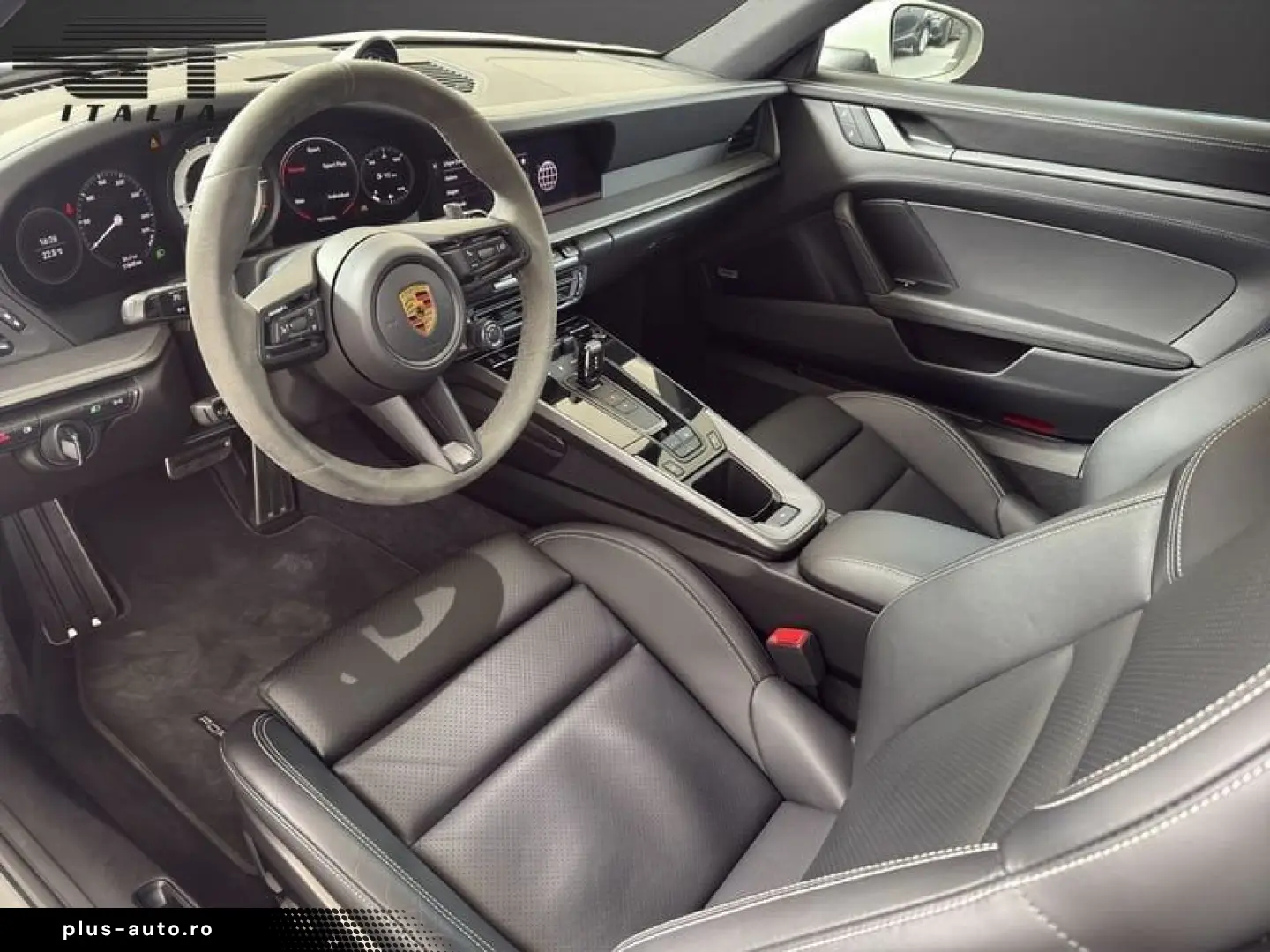 PORSCHE 911 CARRERA 4S