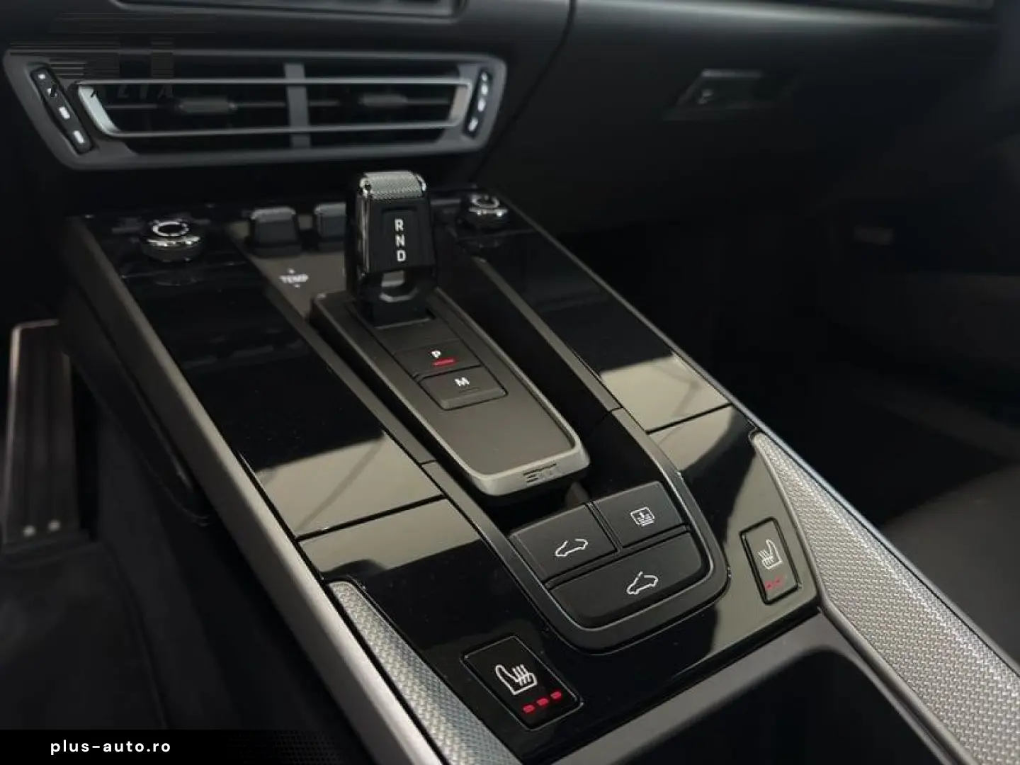 PORSCHE 911 CARRERA 4S