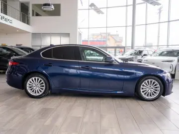 Alfa Romeo Giulia 2.2 DS 150HP