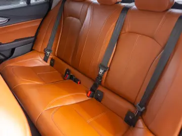 Alfa Romeo Giulia 2.2 DS 150HP