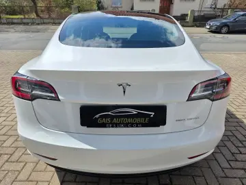 TESLA Model 3 Long Range Dual AWD FSD! Netto 22600€