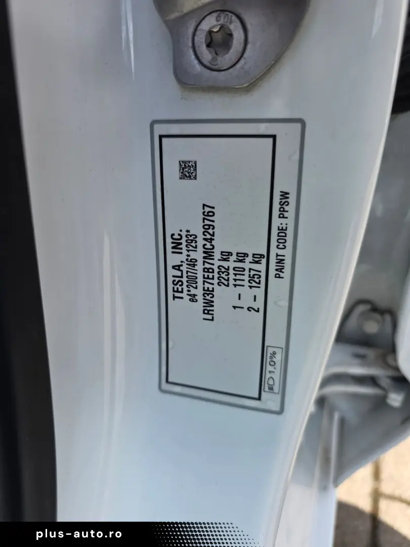 TESLA Model 3 Long Range Dual AWD FSD! Netto 22600€