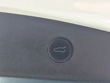 TESLA Model 3 Long Range Dual AWD FSD! Netto 22600€