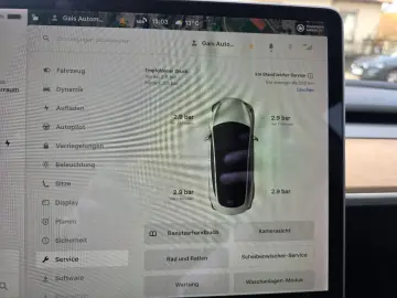 TESLA Model 3 Long Range Dual AWD FSD! Netto 22600€