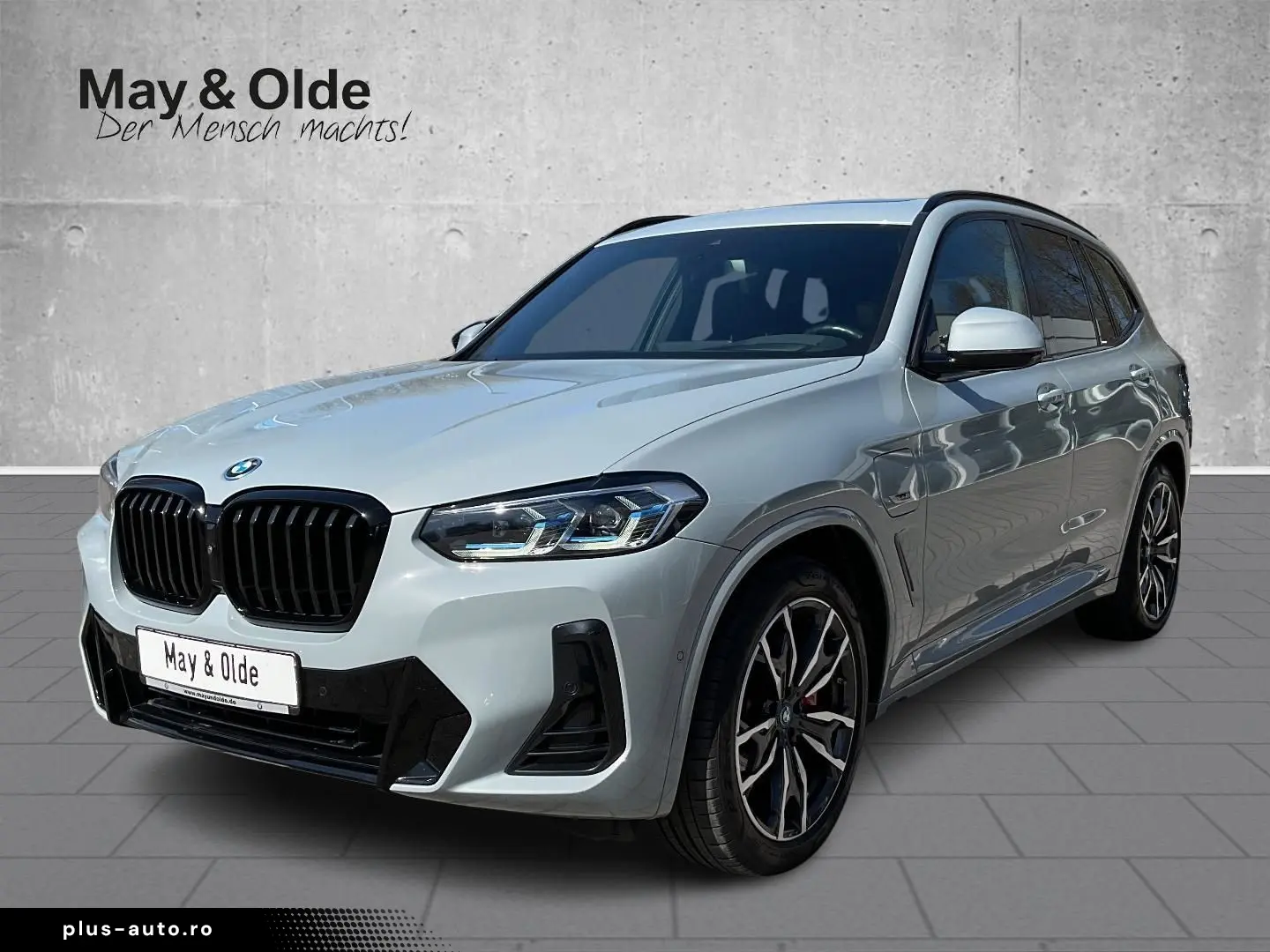 BMW X3 xDrive30e M Paket Leder HUD AHK Pano SHZ PDC