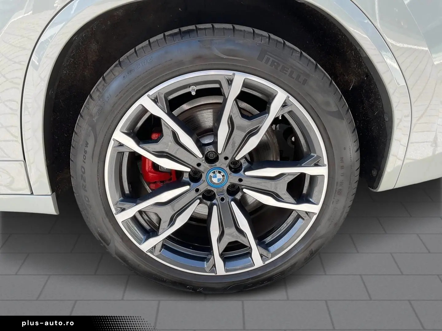 BMW X3 xDrive30e M Paket Leder HUD AHK Pano SHZ PDC