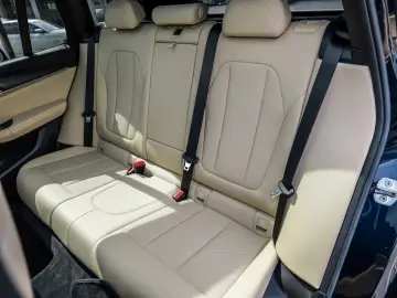 BMW X3 xDrive20i M Sport HUD PANO ACC AHK 360 KAM