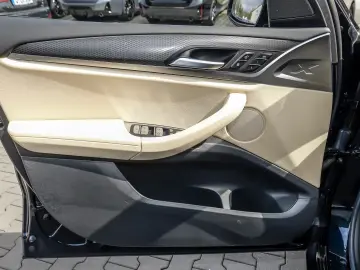 BMW X3 xDrive20i M Sport HUD PANO ACC AHK 360 KAM