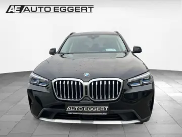 BMW X3 xDrive 20d Head Up Laserlicht El. Panodach Le