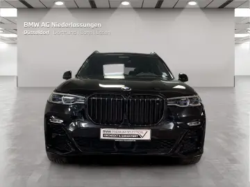 BMW X7 M50i Standheizung Night Vision AHK Harman K