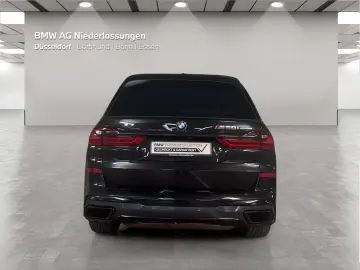 BMW X7 M50i Standheizung Night Vision AHK Harman K