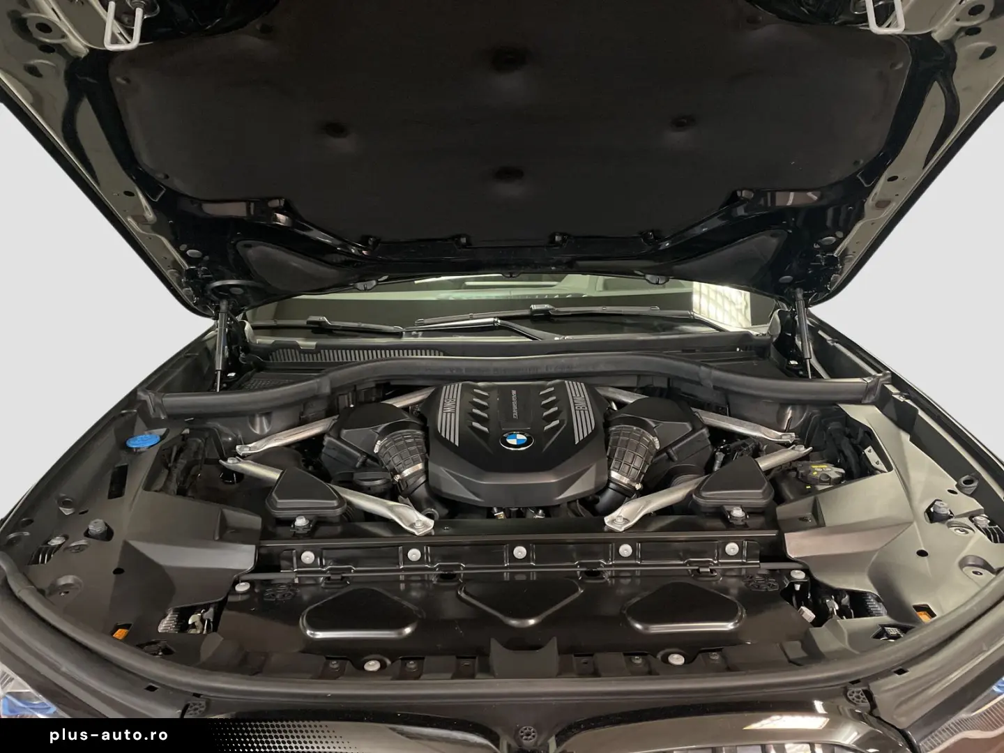 BMW X7 M50i Standheizung Night Vision AHK Harman K